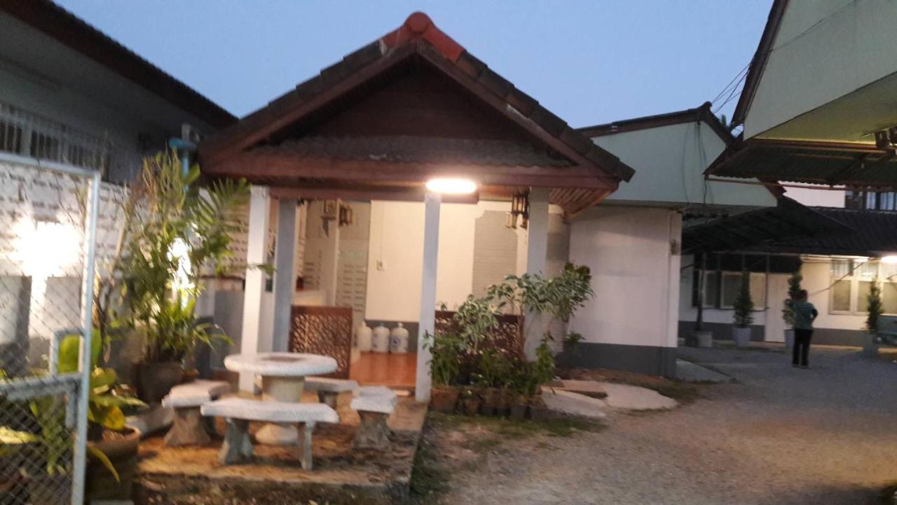 Ann Hostel Čiang Rai Exteriér fotografie